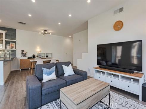 922 S Country Glen   Way, Anaheim Hills, CA