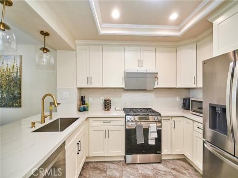 950 S Rim Crest   Drive, Anaheim Hills, CA