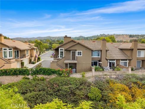 8123 E Oak Ridge   Circle, Anaheim Hills, CA