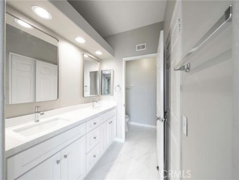 7917 E Viewrim  , Anaheim Hills, CA