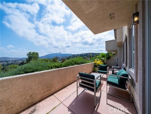 7917 E Viewrim  , Anaheim Hills, CA