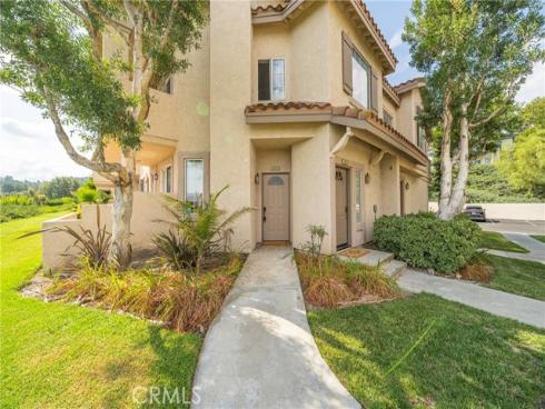 7917 E Viewrim  , Anaheim Hills, CA