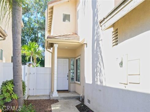 927 S Lone Pine  , Anaheim Hills, CA