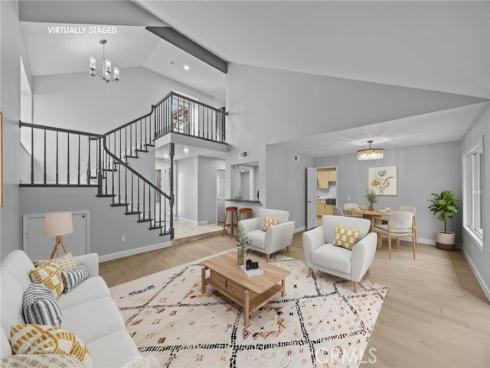 5984 E Avenida La Vida  , Anaheim Hills, CA