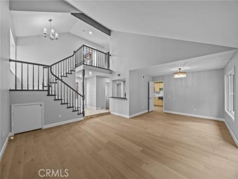 5984 E Avenida La Vida  , Anaheim Hills, CA