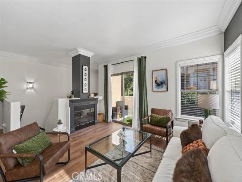 1008 S Rossano  , Anaheim Hills, CA