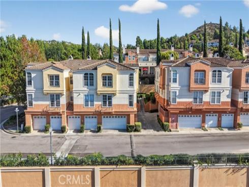 1008 S Rossano  , Anaheim Hills, CA