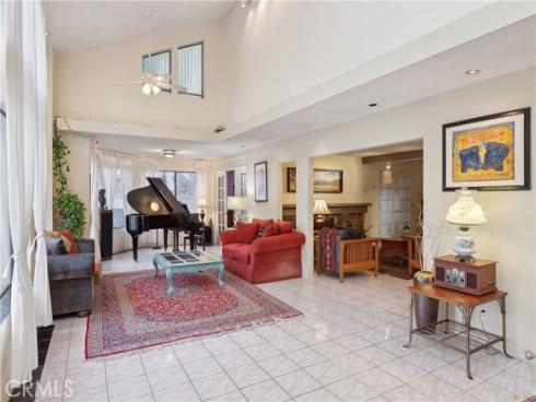 5625 E Calle Canada , Anaheim Hills, CA