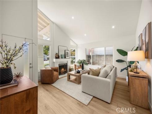 6009 E Avenida Arbol  , Anaheim Hills, CA