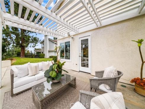 698 S Gentry  , Anaheim Hills, CA