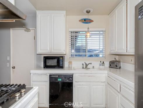 130 N Lohrum   Lane, Anaheim Hills, CA