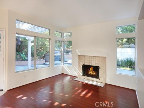 961 S Lone Pine  , Anaheim Hills, CA