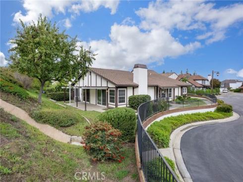 500 S Calle De Casas  , Anaheim Hills, CA