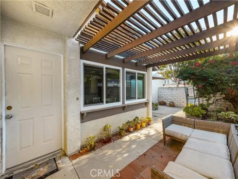 5573 E Vista Del Rio , Anaheim Hills, CA