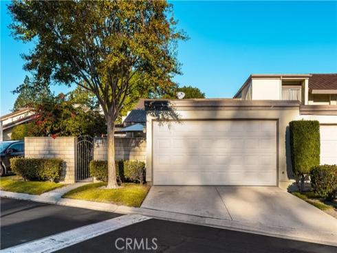 5573 E Vista Del Rio , Anaheim Hills, CA