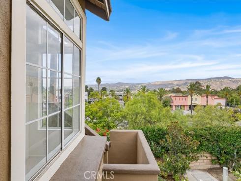 8123 E Oak Ridge Circle, Anaheim Hills, CA