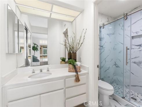 8123 E Oak Ridge Circle, Anaheim Hills, CA