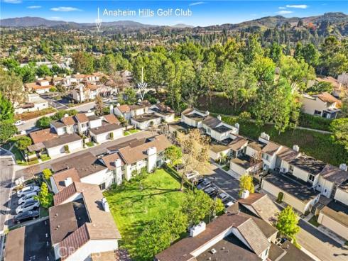 5516 E Vista Del Dia , Anaheim Hills, CA