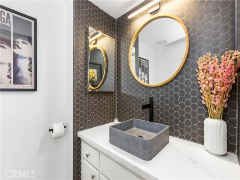 5516 E Vista Del Dia , Anaheim Hills, CA