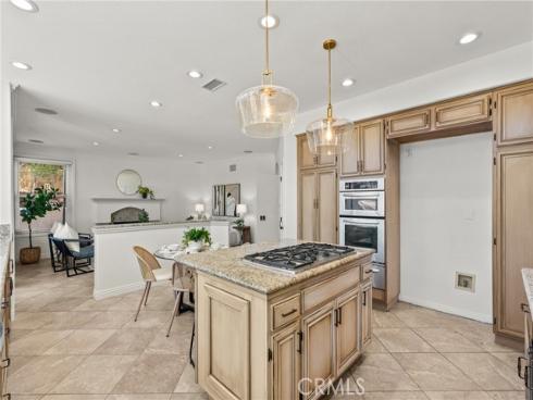 964 S Ladan Lane, Anaheim Hills, CA