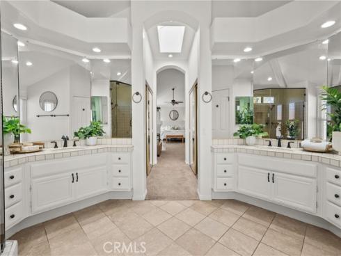 964 S Ladan Lane, Anaheim Hills, CA