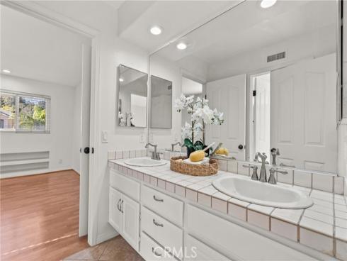 964 S Ladan Lane, Anaheim Hills, CA