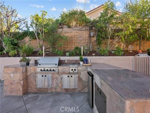 964 S Ladan Lane, Anaheim Hills, CA