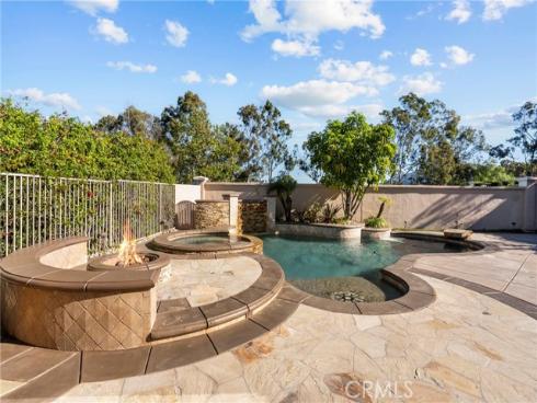 964 S Ladan Lane, Anaheim Hills, CA