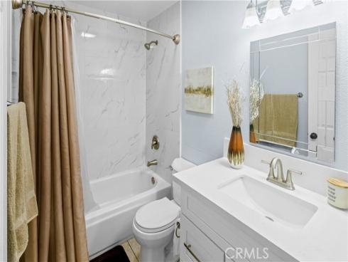 1098 S Sundance , Anaheim Hills, CA