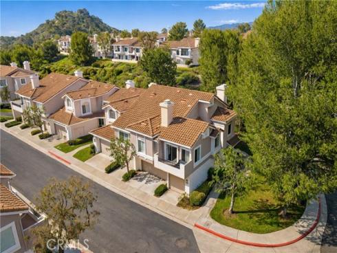 1098 S Sundance , Anaheim Hills, CA