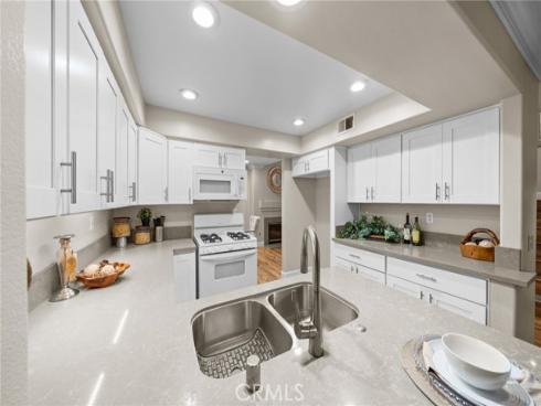 7887 E Horizon View Drive, Anaheim Hills, CA