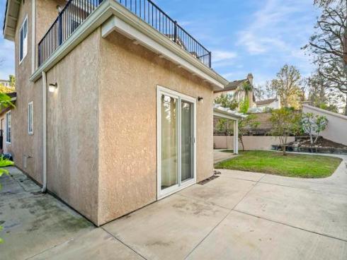 1065 S Hanlon Way, Anaheim Hills, CA