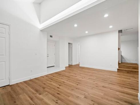 1065 S Hanlon Way, Anaheim Hills, CA