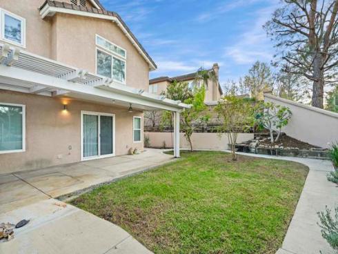 1065 S Hanlon Way, Anaheim Hills, CA