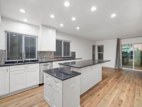 1065 S Hanlon Way, Anaheim Hills, CA