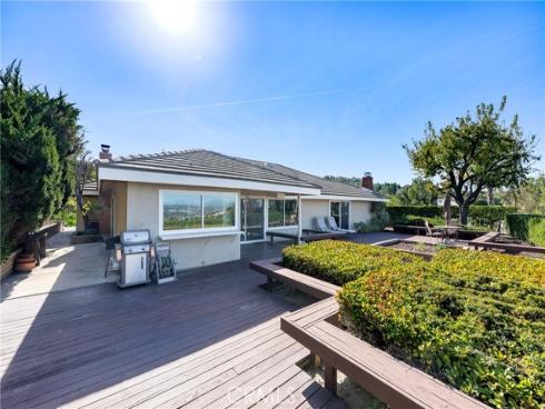 5447 E Willowick  , Anaheim Hills, CA