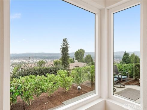 640 S Londerry  , Anaheim Hills, CA