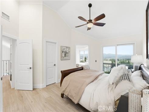 640 S Londerry  , Anaheim Hills, CA