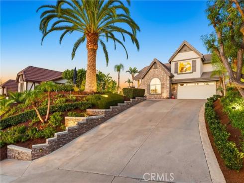 640 S Londerry  , Anaheim Hills, CA