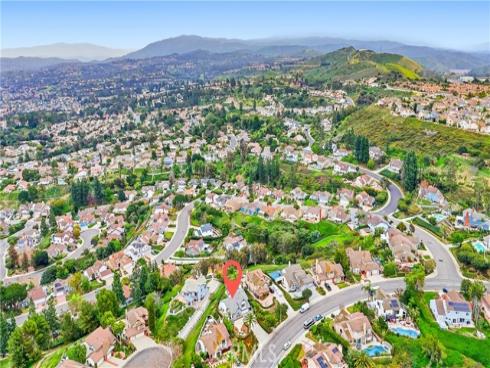640 S Londerry  , Anaheim Hills, CA