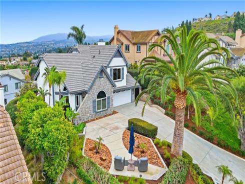 640 S Londerry  , Anaheim Hills, CA