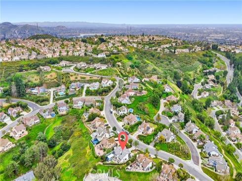 640 S Londerry  , Anaheim Hills, CA