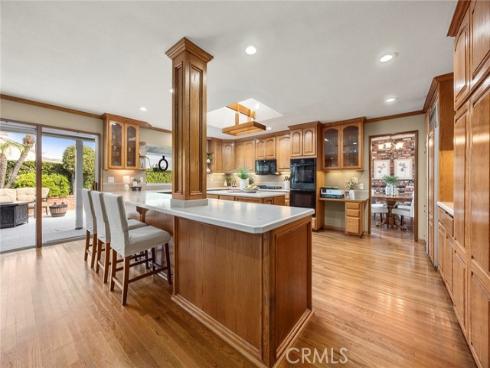 130 N Avenida Veracruz  , Anaheim Hills, CA