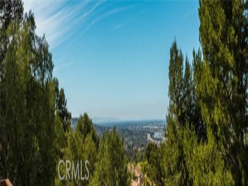 993 S Dylan   Way, Anaheim Hills, CA