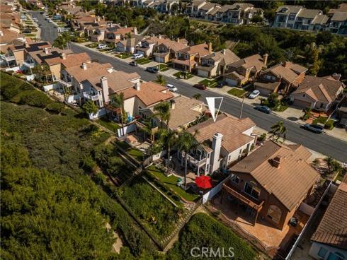 993 S Dylan   Way, Anaheim Hills, CA