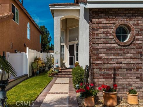 993 S Dylan   Way, Anaheim Hills, CA