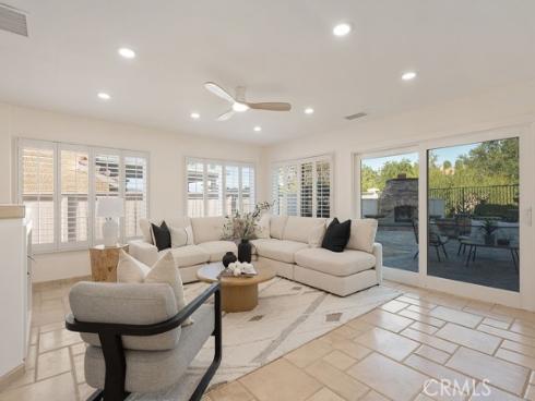 1222 S Silver Star   Way, Anaheim Hills, CA