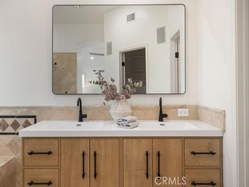 1222 S Silver Star   Way, Anaheim Hills, CA