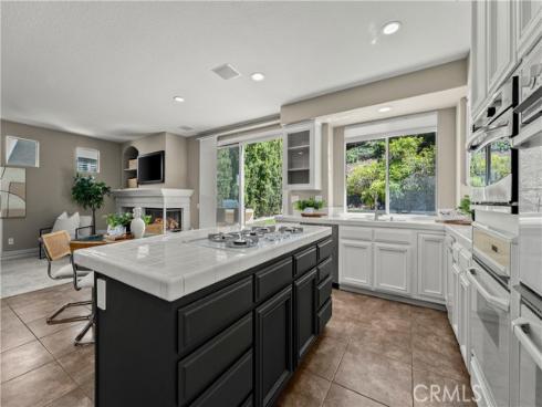 7668 E Hollow Oak  , Anaheim Hills, CA