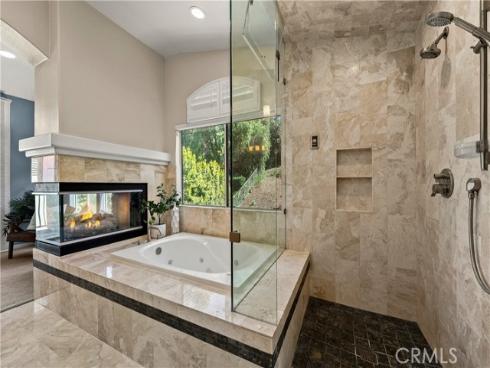 7668 E Hollow Oak  , Anaheim Hills, CA